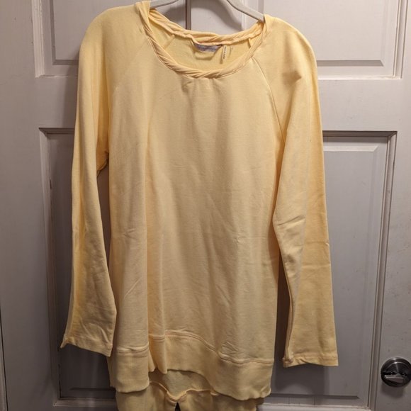 Soft Surroundings Tops - Sweatshirt lightweight NWOT Yellow Soft Surroundings Size Medium